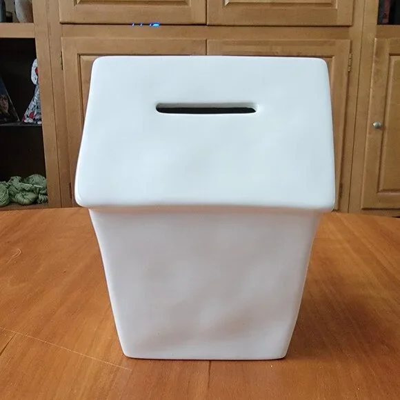 Rae Dunn Ceramic House Shaped HONEY MOON FUND Savings Bank - Picture 2 of 8